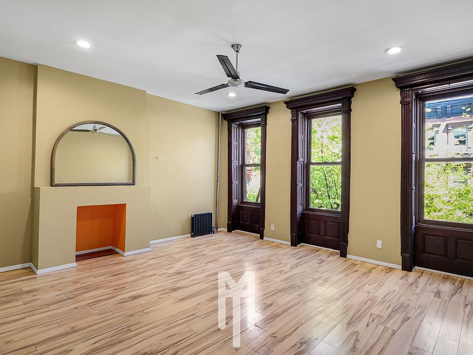 1st image of 150 W 119th St #3