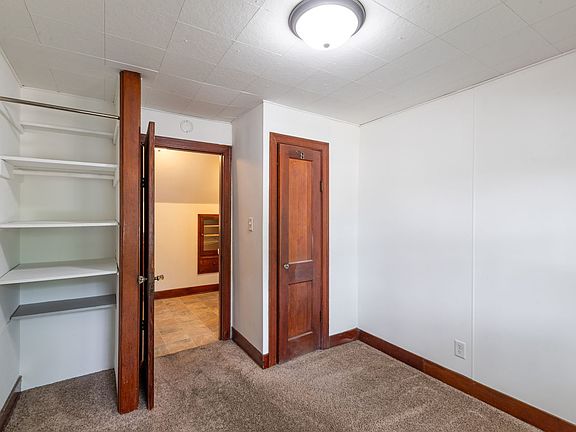 5th image of 2119-2121 16th St S #2119