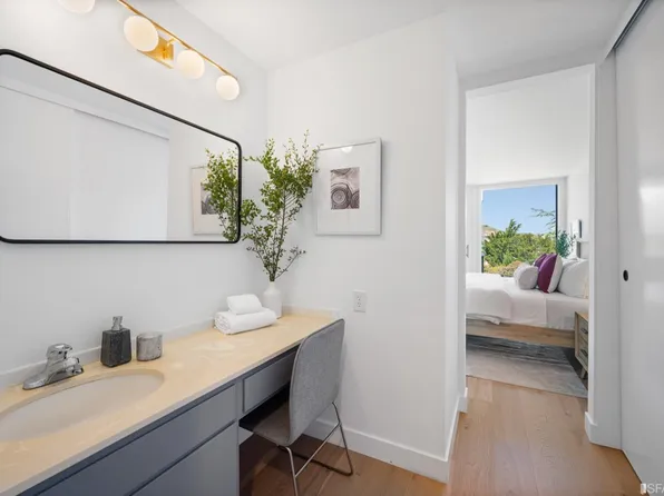 5106 Diamond Heights Blvd #A, San Francisco, CA 94131