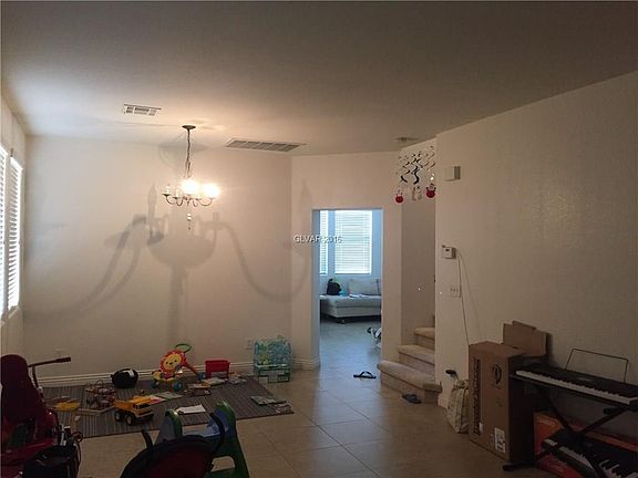 2nd image of 6724 Oak Mist St