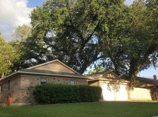 806 N Lake Verret Ct, Slidell, LA 70461