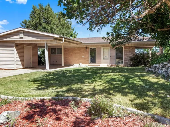 799 Westbrook Rd, Kaysville, UT 84037