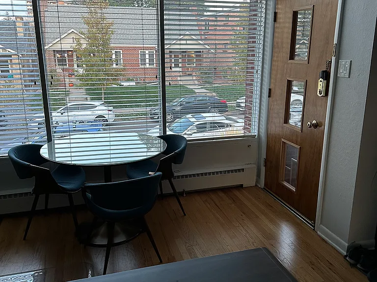 73 N Clarkson St — Photo 2