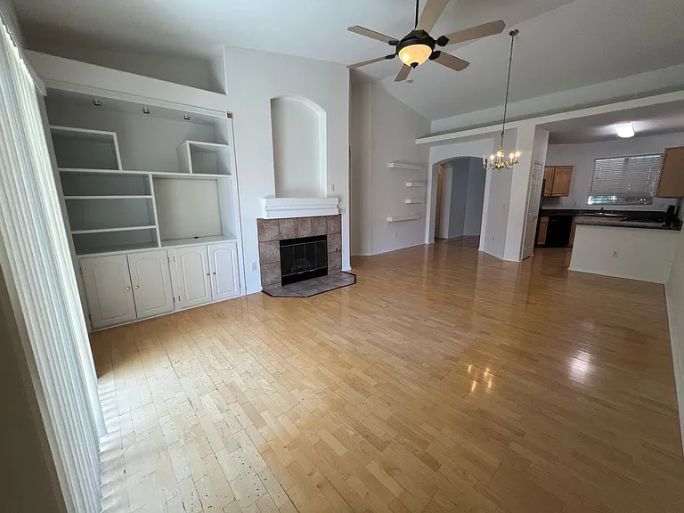8791 Crystal Port Ave — Photo 11
