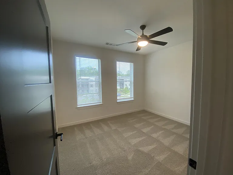 The Wren Apartments — Photo 210