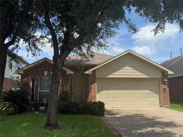 12650 Redbud Villa Ln, Houston, TX 77086