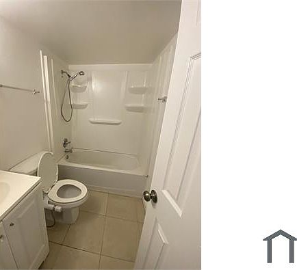 4th image of 1151 NE 16th Ct APT 4