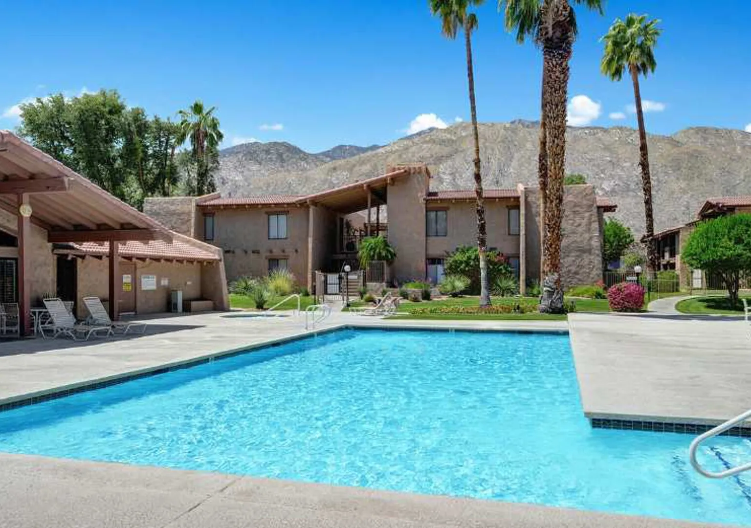 Serene Oasis Condo in Palm Springs — Photo 1
