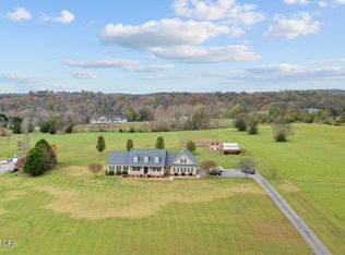 295 Ranch Rd, Loudon, TN 37774