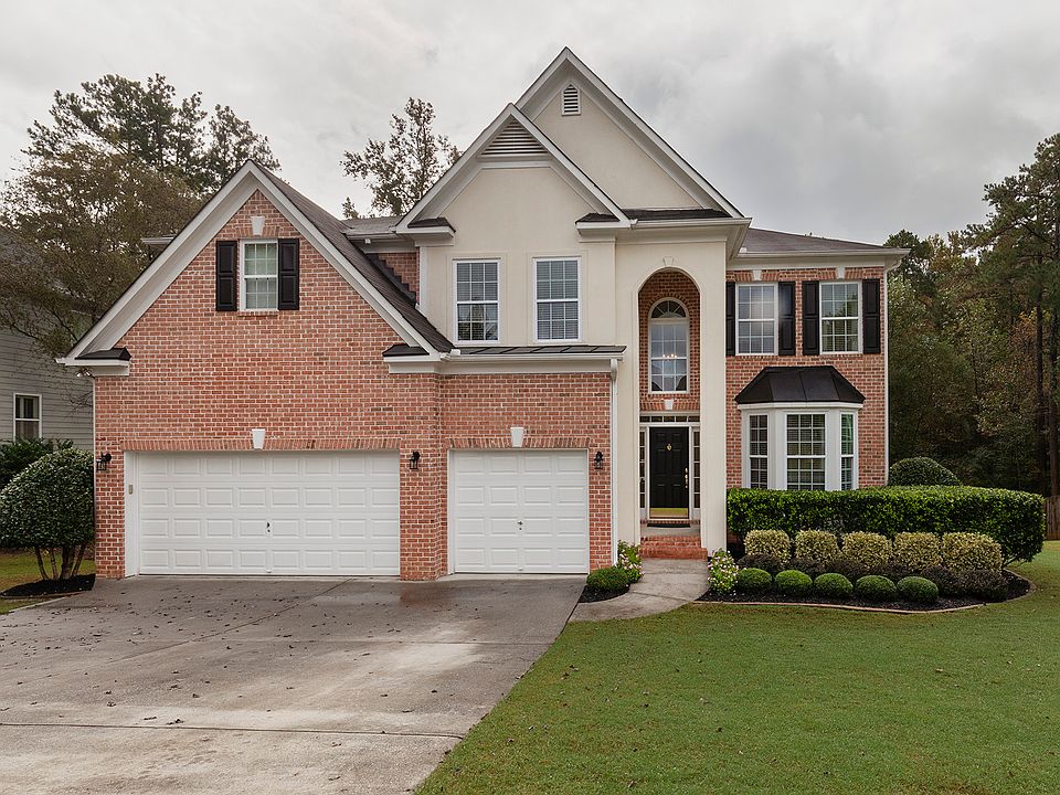 1st image of 204 Highlands Dr
