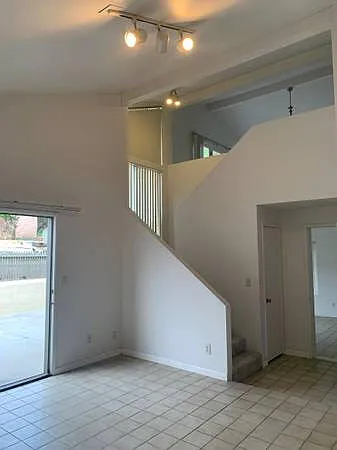 856 Valley Ave — Photo 4