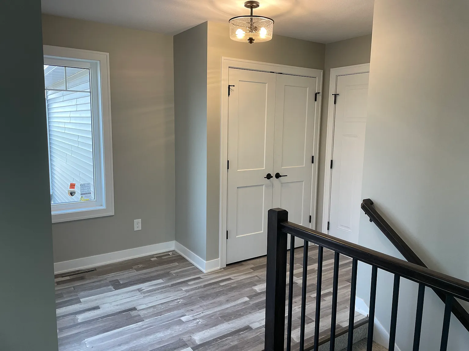 4 bed, 2208 sqft, $2,750 — Photo 2