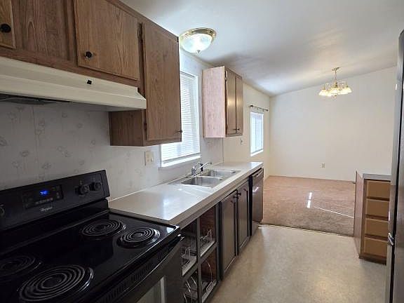 5th image of 205 N Harrison Ave