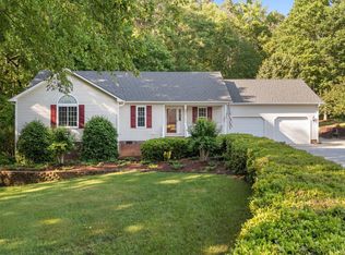 205 Smiths Creek Dr, Clayton, NC 27520