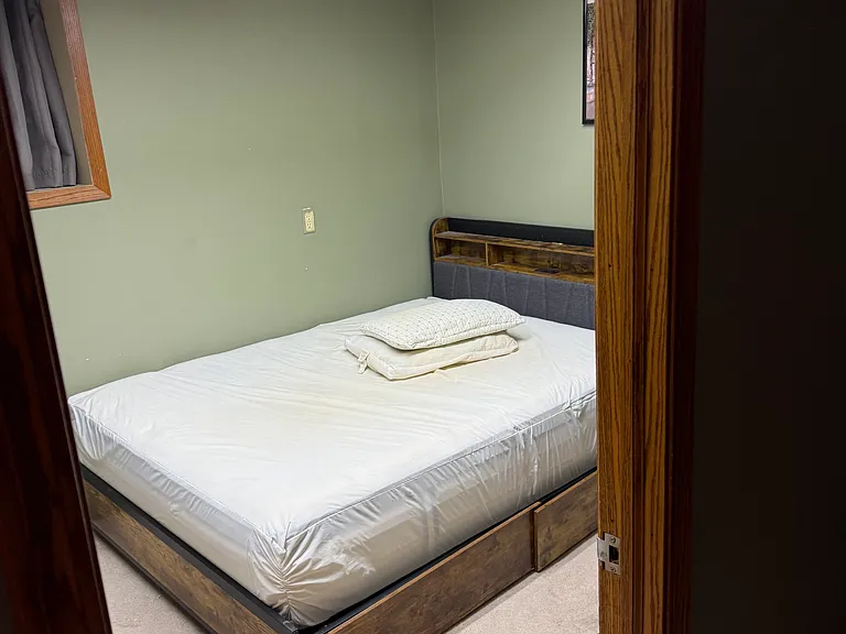 3203 Jones St — Photo 3