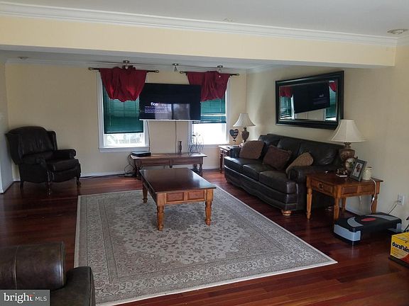 5th image of 14705 Saint Germain Dr
