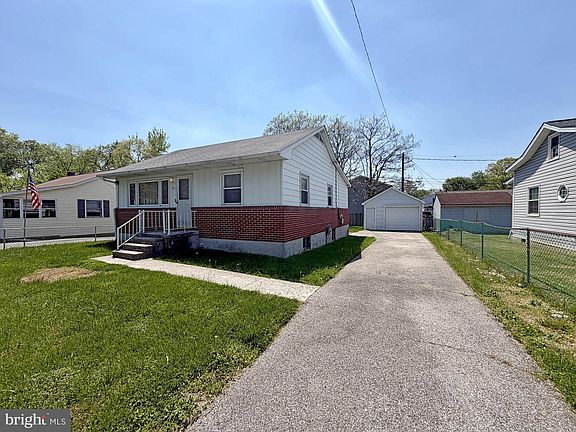 2nd image of 21 Honeycomb Rd