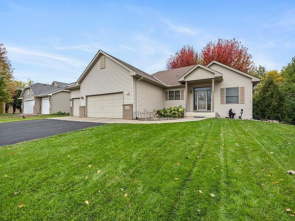 3rd image of 31104 Morley Dr