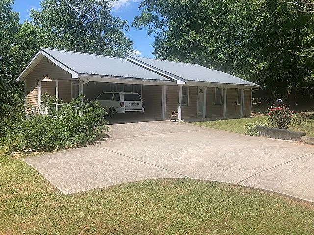 Owner: 770-893-8975