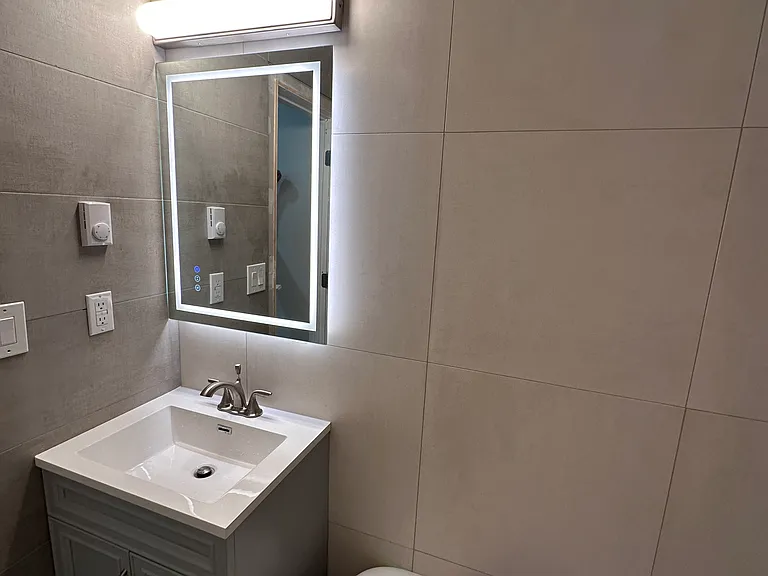 129 Pike St #3 — Photo 4