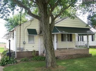 42 Euclid St, Marshallville, OH 44645