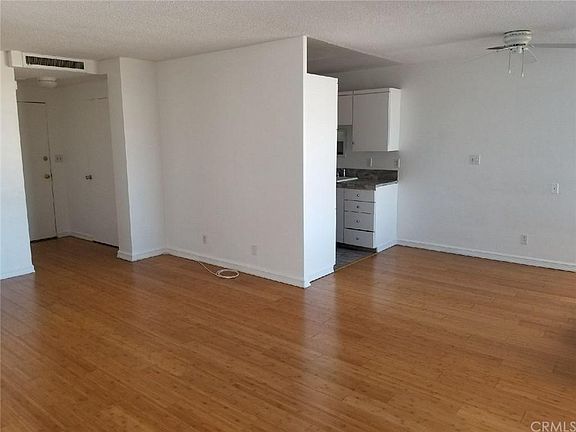 4th image of 100 Atlantic Ave APT 807