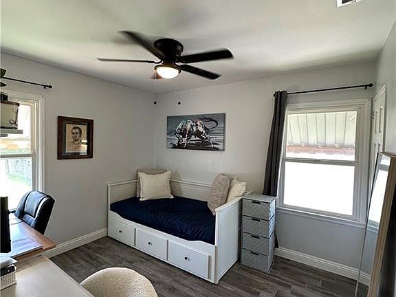 Second bedroom