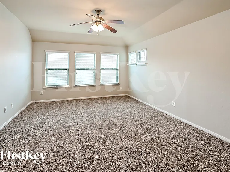 149 Jaxxon Pointe Dr — Photo 6