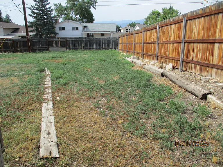 610 Oak Ave — Photo 11