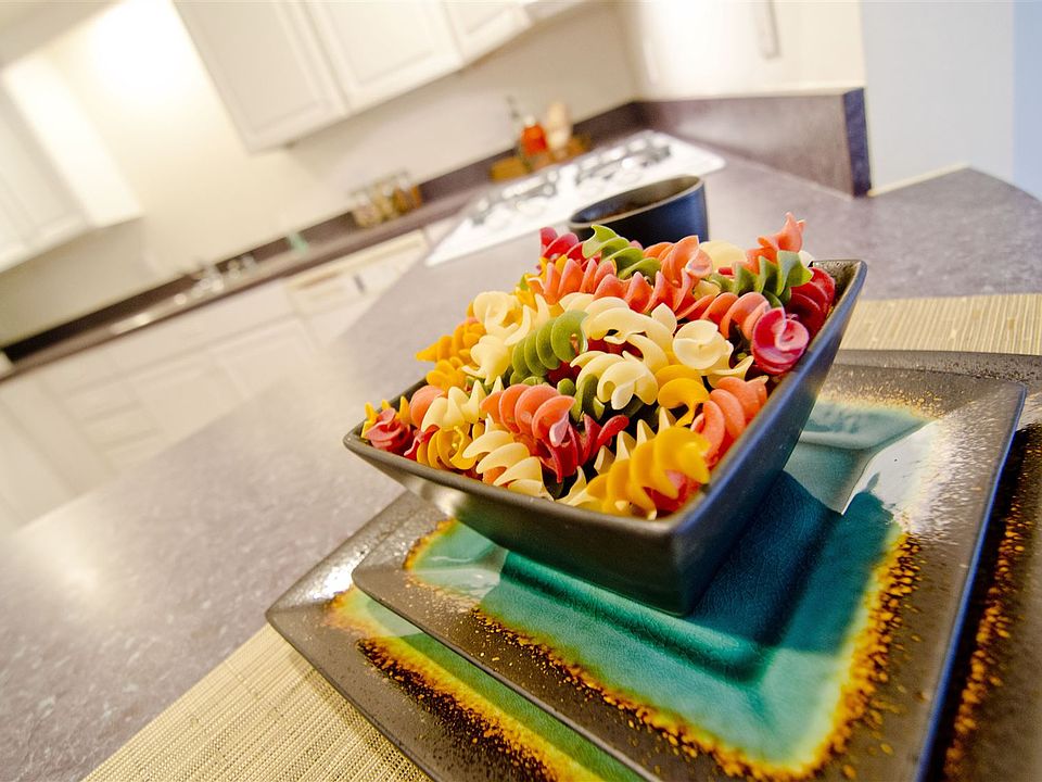 The Linden Apartments 1275 Oak Ridge Ave East Lansing MI Zillow