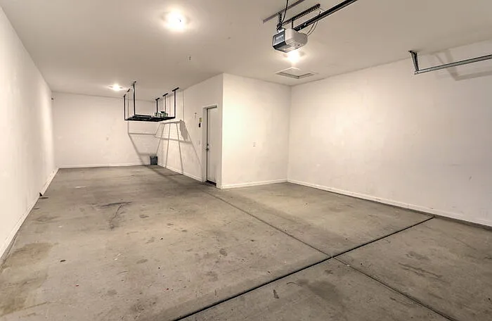 704 W Calle Vela Mayor — Photo 24