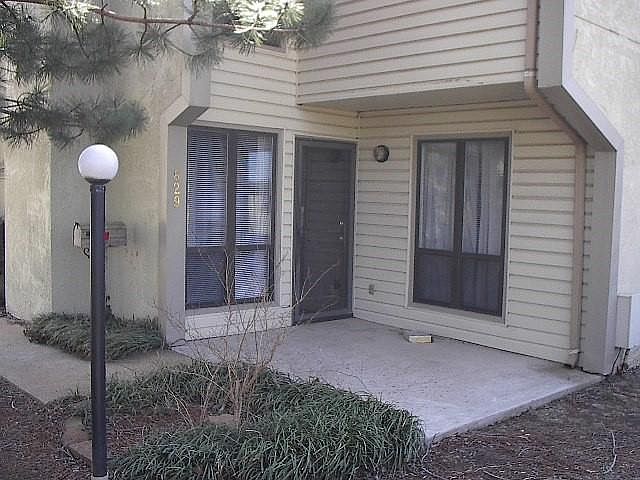2nd image of 829 Cardinal Creek Blvd
