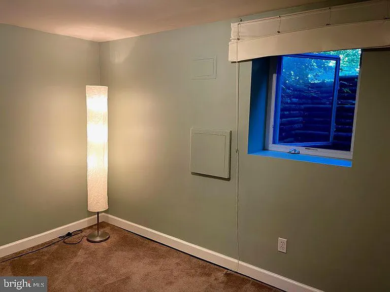 8507 Leonard Dr — Photo 6