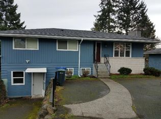 923 SW 124th St #A, Seattle, WA 98146