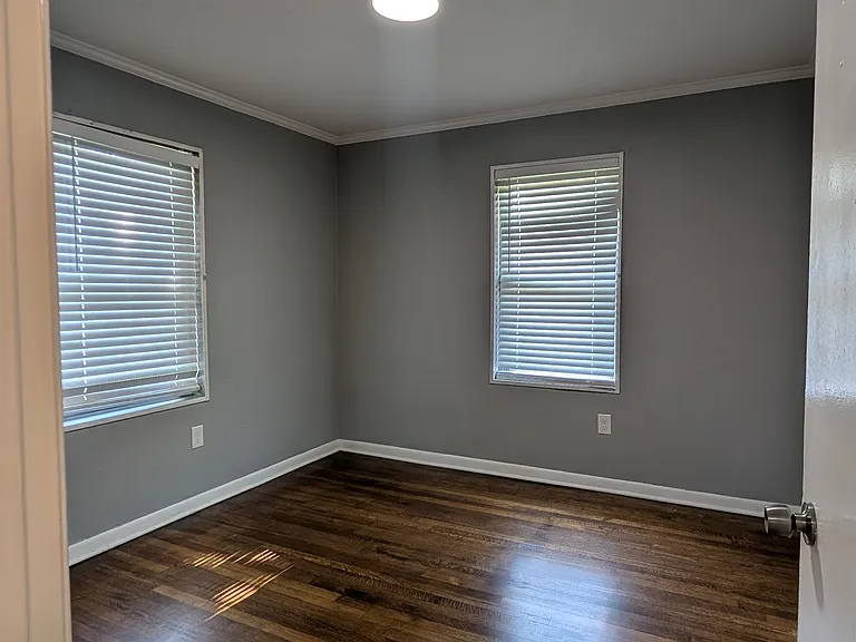 4550 E Mallory Ave — Photo 12