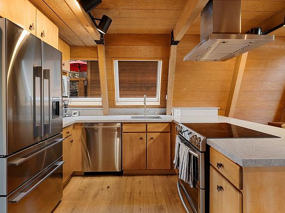 4th image of 14075 Herringbone Way