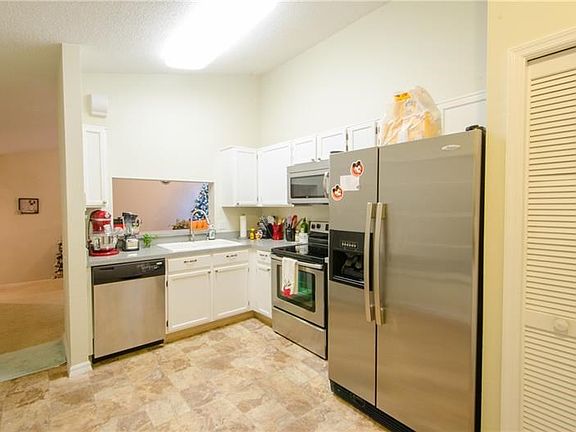 4th image of 3034 Cottage Grove Ct