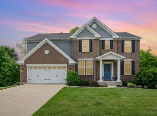 1206 Belle Meadows Dr, Loveland, OH 45140