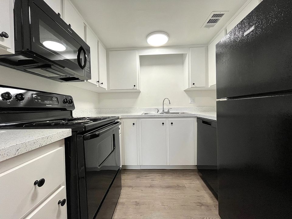 1st image of 5701 21st Ave N #110