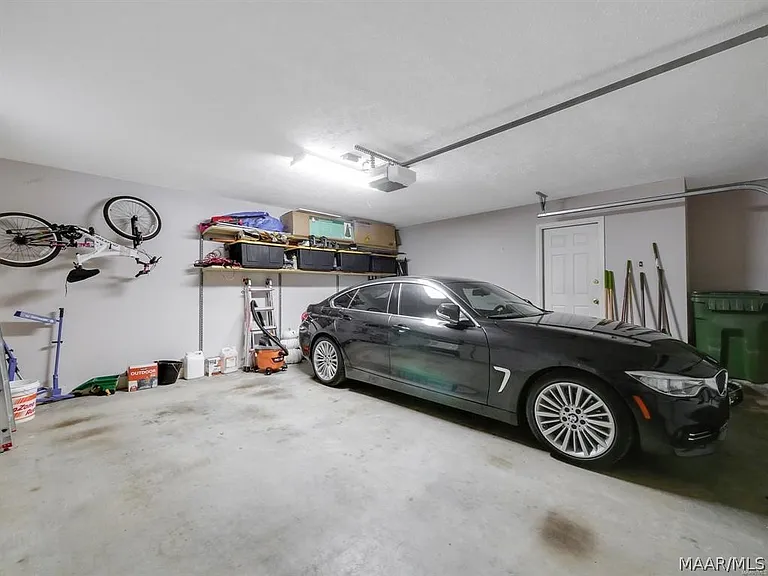9691 Greythorne Way — Photo 16