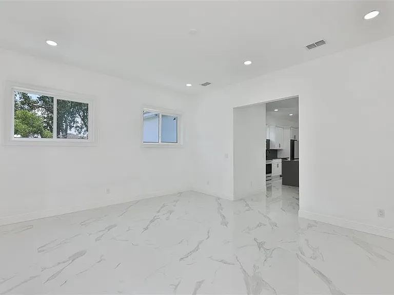 2816 Corrine St #2 — Photo 17