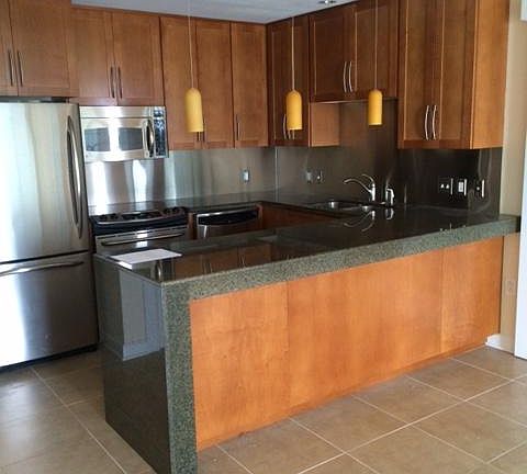 Great galley kitchen/seating