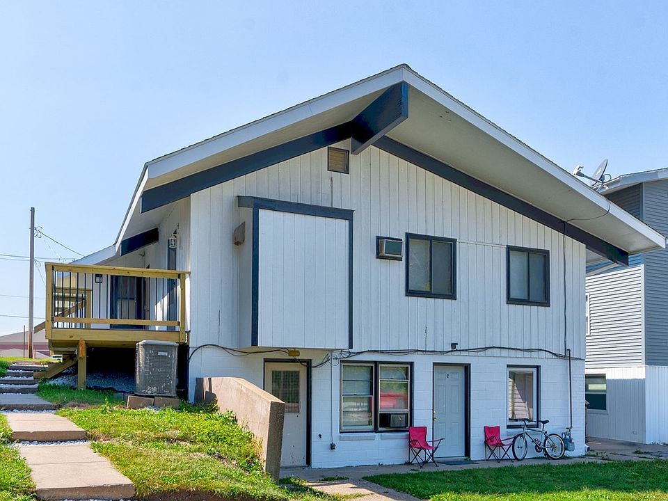 2nd image of 417 10th Ave #41703