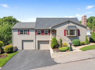 9 Woodbury Ave, Lynn, MA 01905