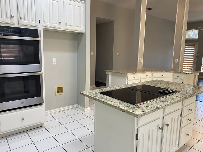 3620 Field Stone Dr — Photo 8