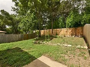 9802 Hundred Oaks Cir #A — Photo 21