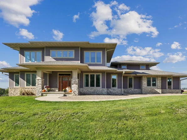 1164 Vv Ave, Buckingham, IA 50612