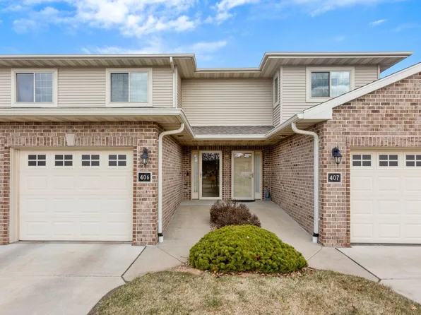 1300 Alpine Dr Unit 406, Green Bay, WI 54311
