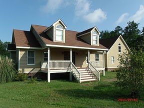 2nd image of 129 E Woodlands Dr