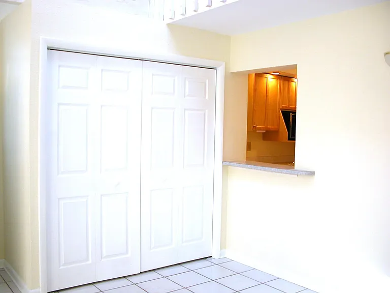 110 N Tampania Ave #B — Photo 8